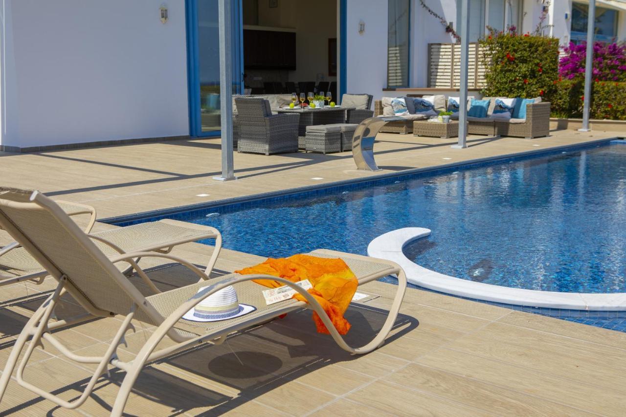 Protaras Seafront Villa Infinte Aretousa Exterior foto